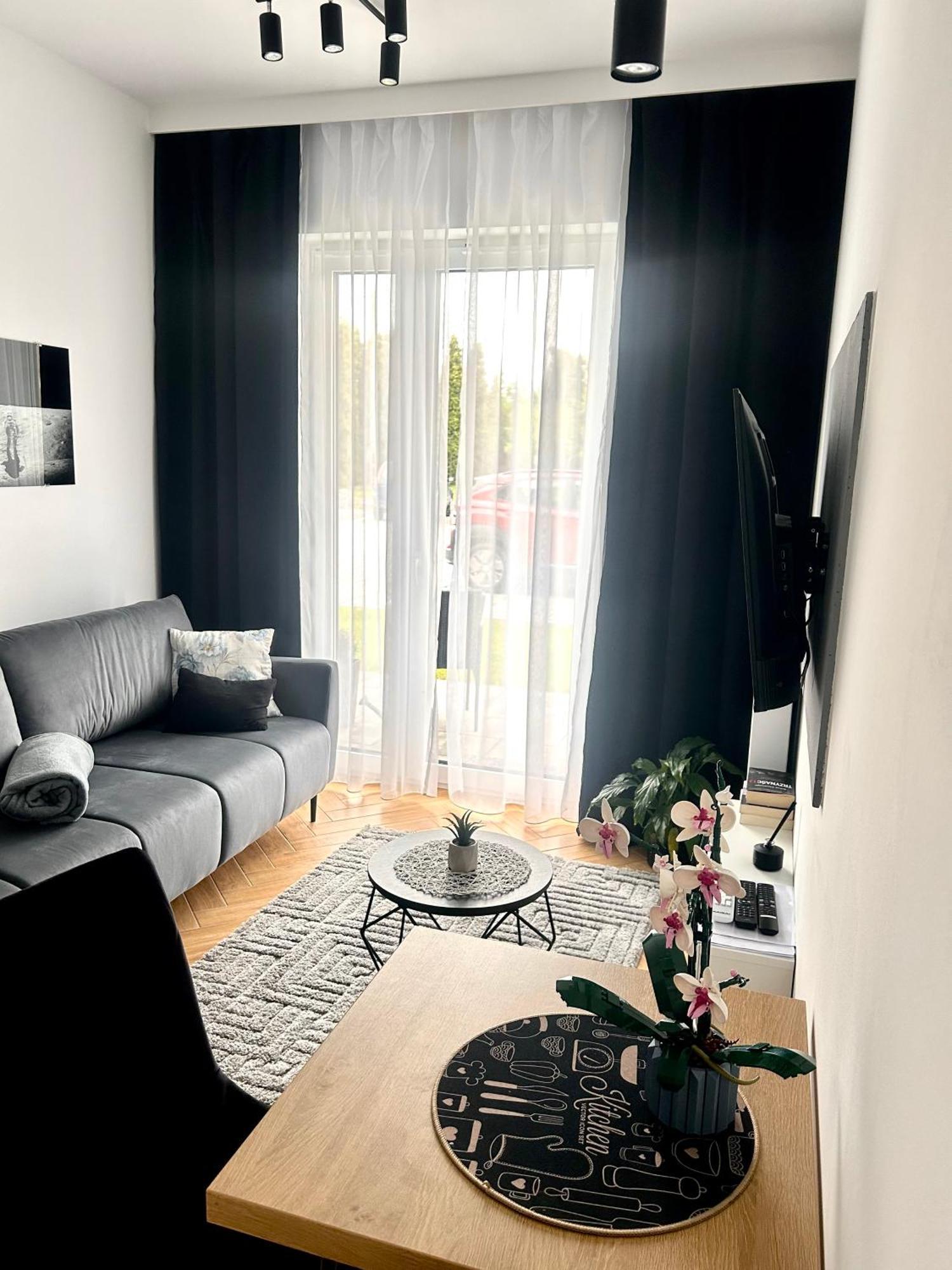 Ds Apartamenty Jasminowa Затор Екстериор снимка